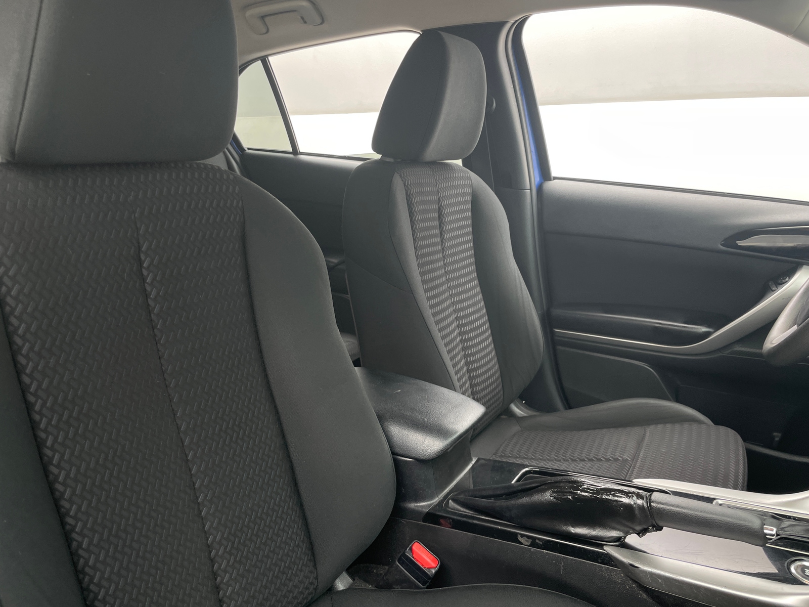 Thumbnail: 2019 Mitsubishi Eclipse Cross - 2