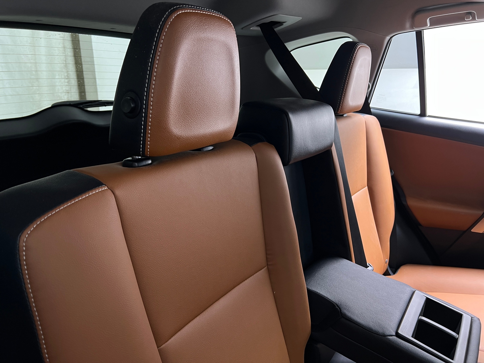 Thumbnail: 2018 Toyota RAV4 - 5