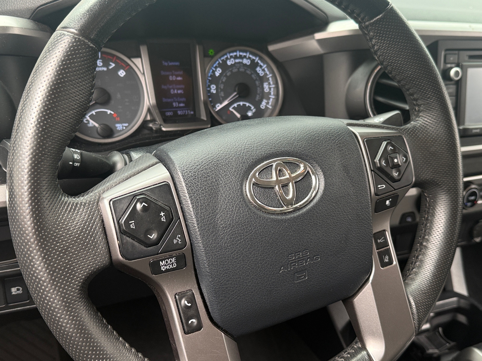 Thumbnail: 2018 Toyota Tacoma - 5