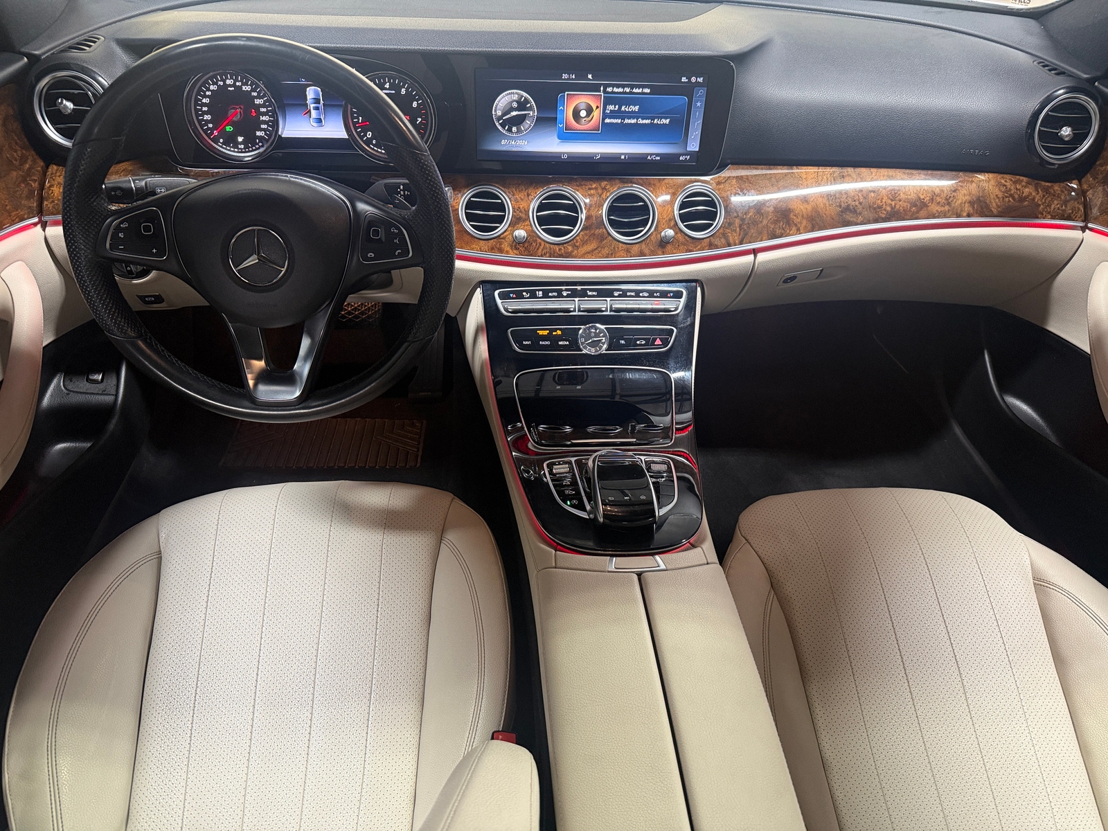 Thumbnail: 2017 Mercedes-Benz E-Class - 2