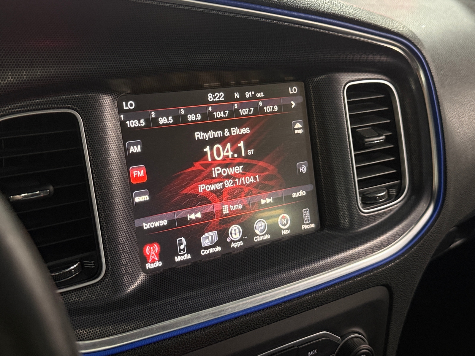 Thumbnail: 2015 Dodge Charger - 3
