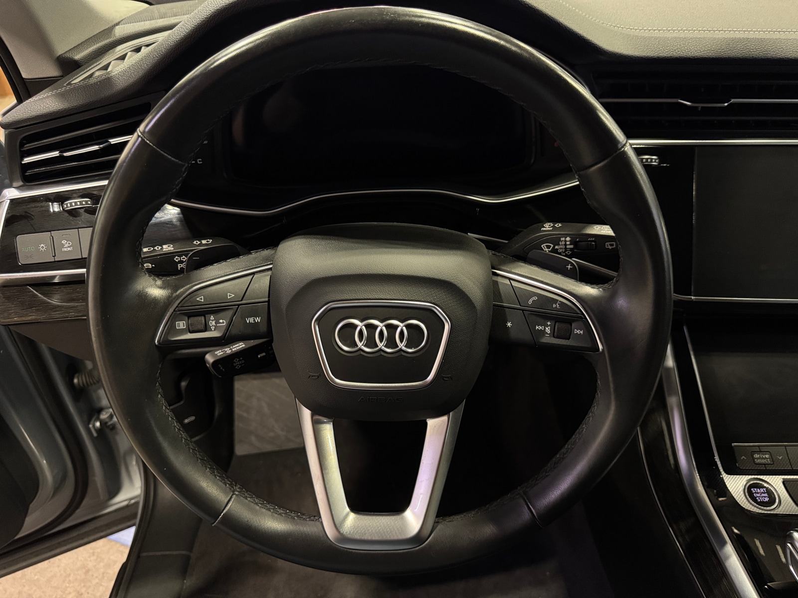 Thumbnail: 2023 Audi Q7 - 4