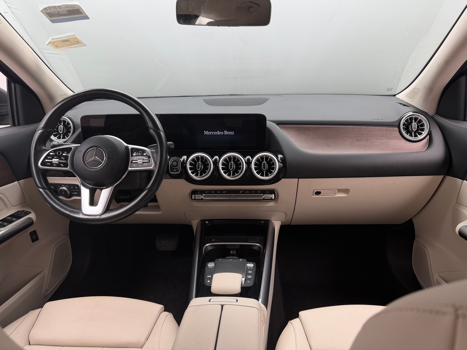 Thumbnail: 2023 Mercedes-Benz GLA - 2