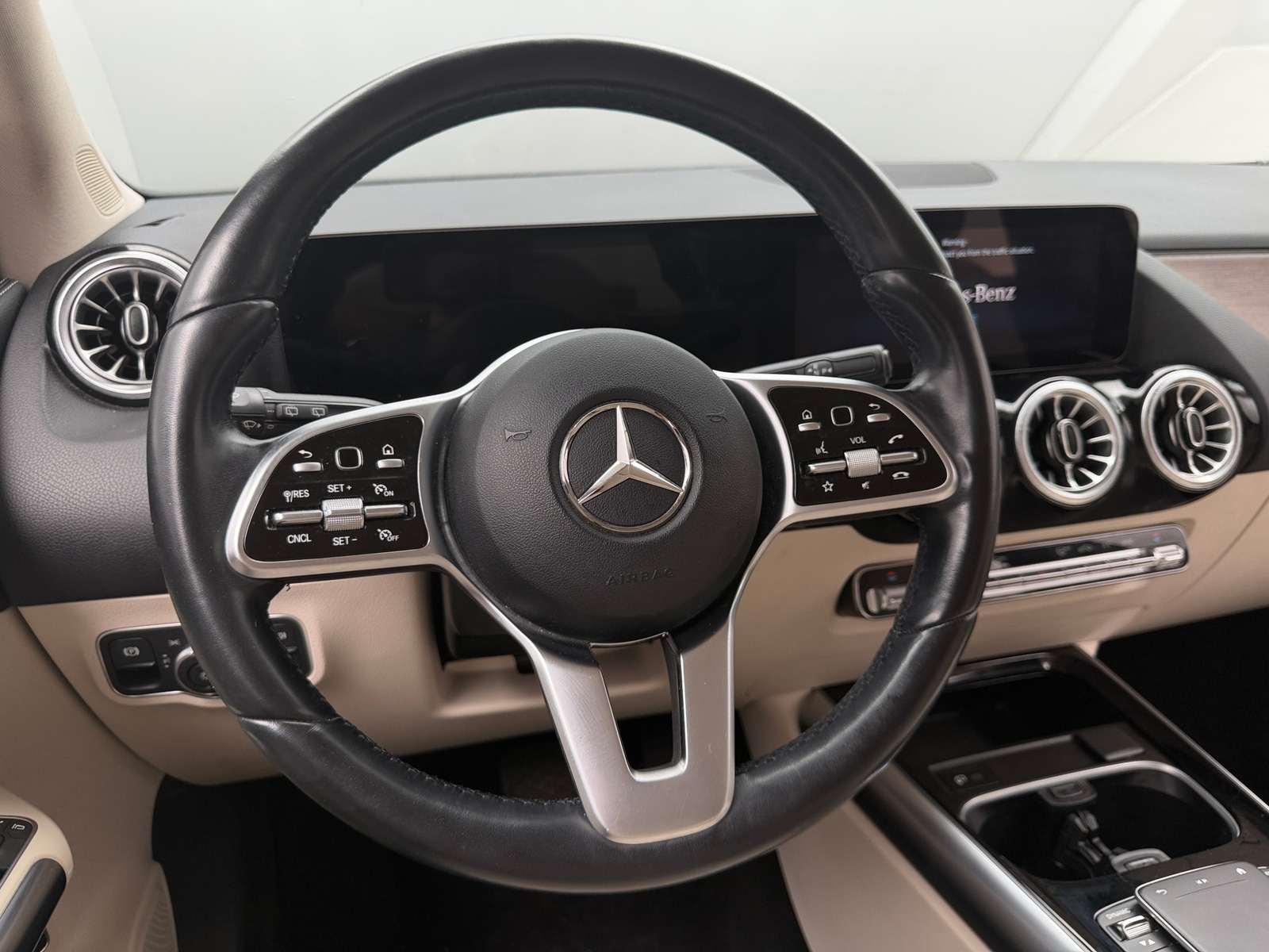 Thumbnail: 2023 Mercedes-Benz GLA - 4