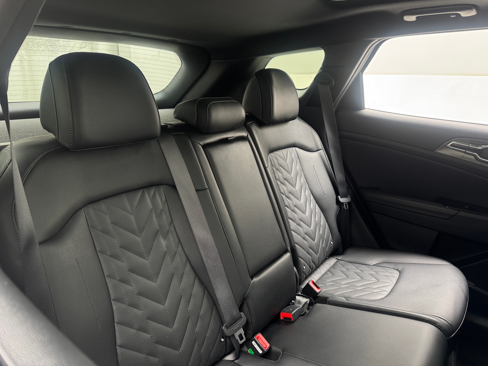 Thumbnail: 2024 Kia Sportage - 5