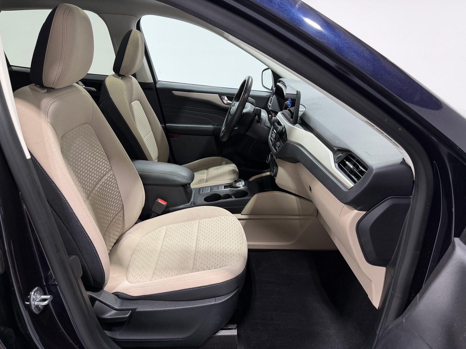 Thumbnail: 2021 Ford Escape - 2