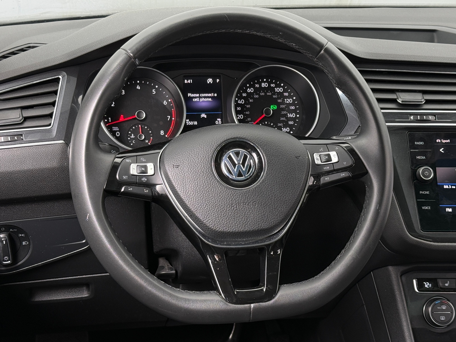 Thumbnail: 2020 Volkswagen Tiguan - 4