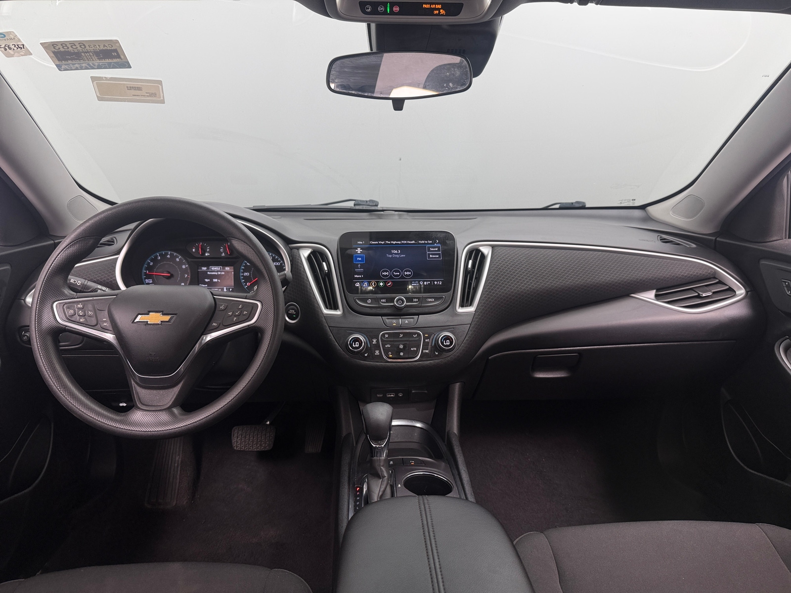 Thumbnail: 2023 Chevrolet Malibu - 3