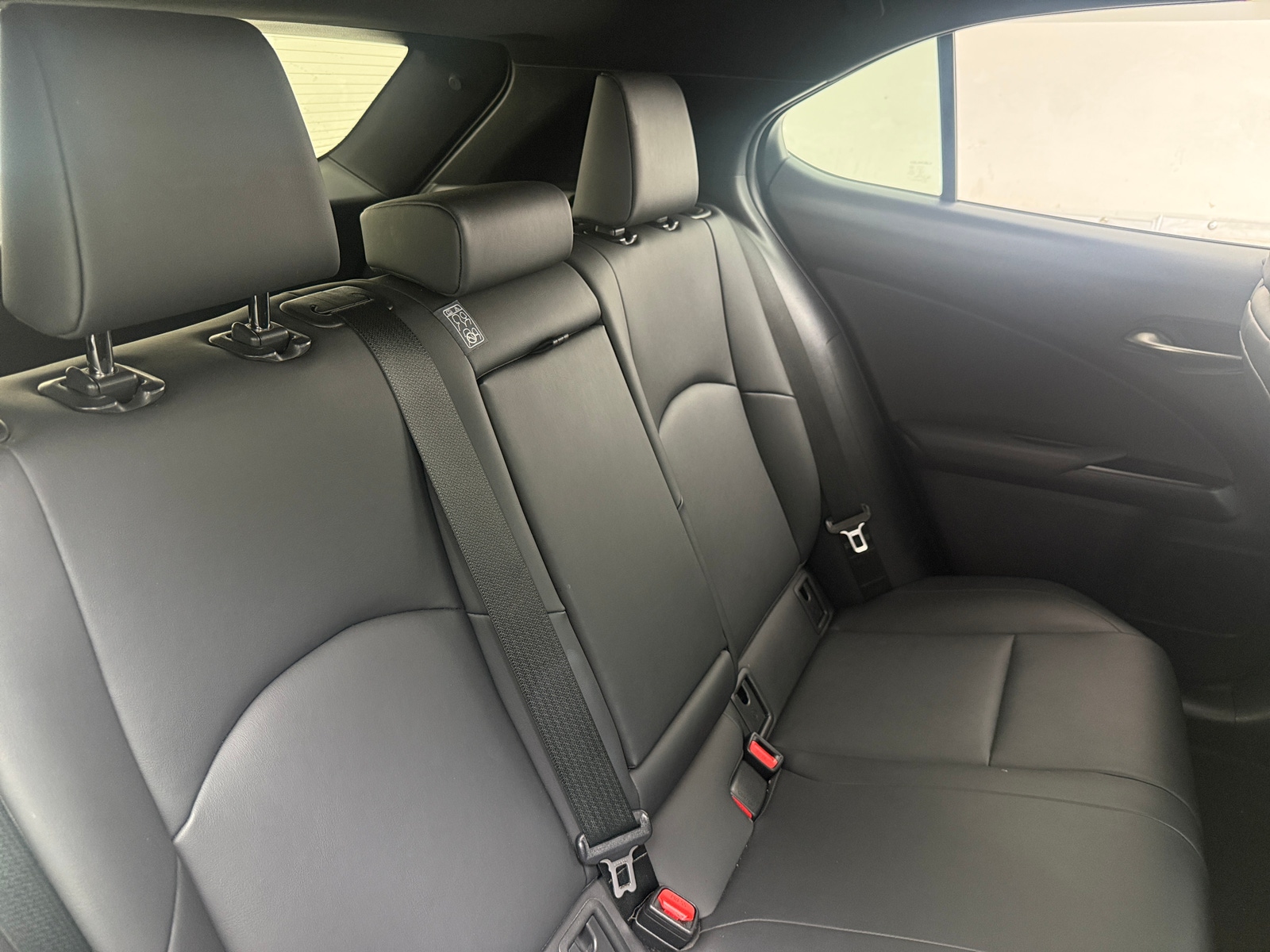 Thumbnail: 2021 Lexus UX - 5