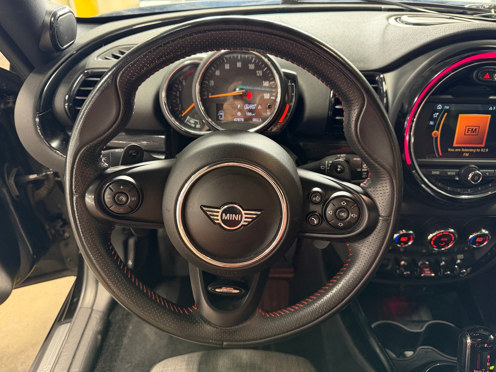 Thumbnail: 2020 MINI Cooper Clubman - 4