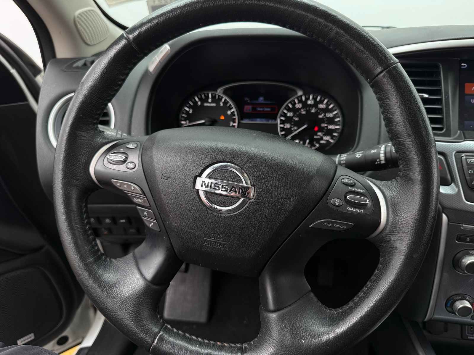 Thumbnail: 2018 Nissan Pathfinder - 4