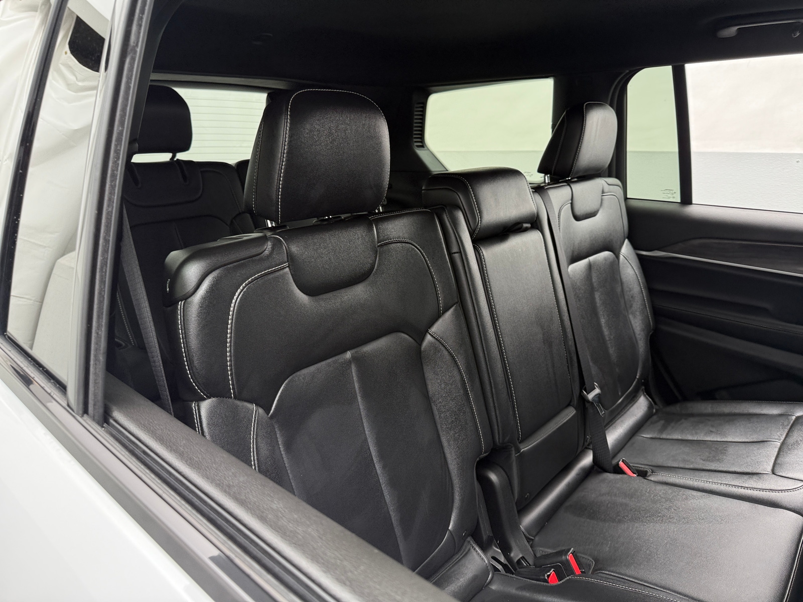 Thumbnail: 2024 Jeep Grand Cherokee L - 5