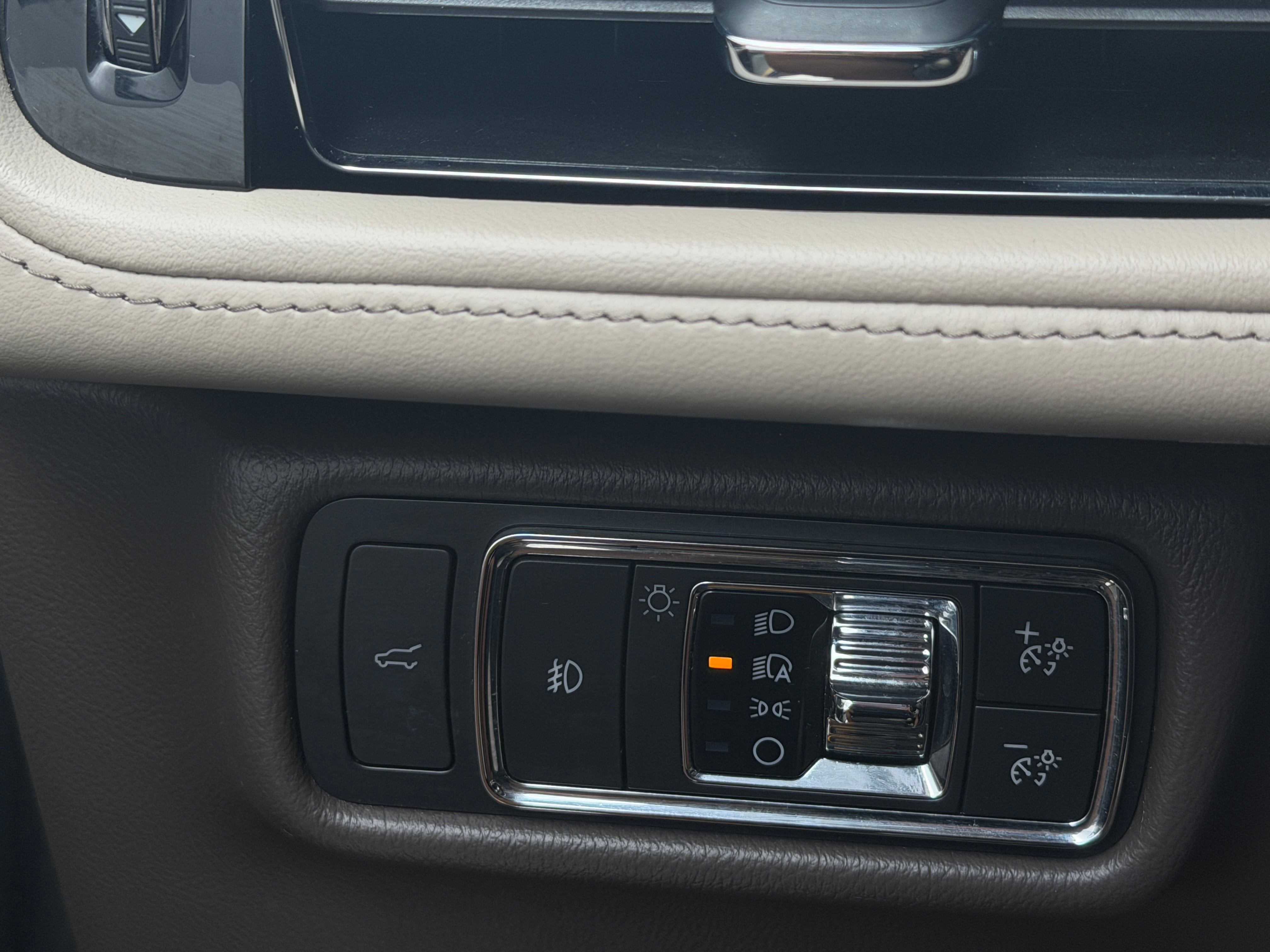 2020 Lincoln Aviator Reserve - Photo 11