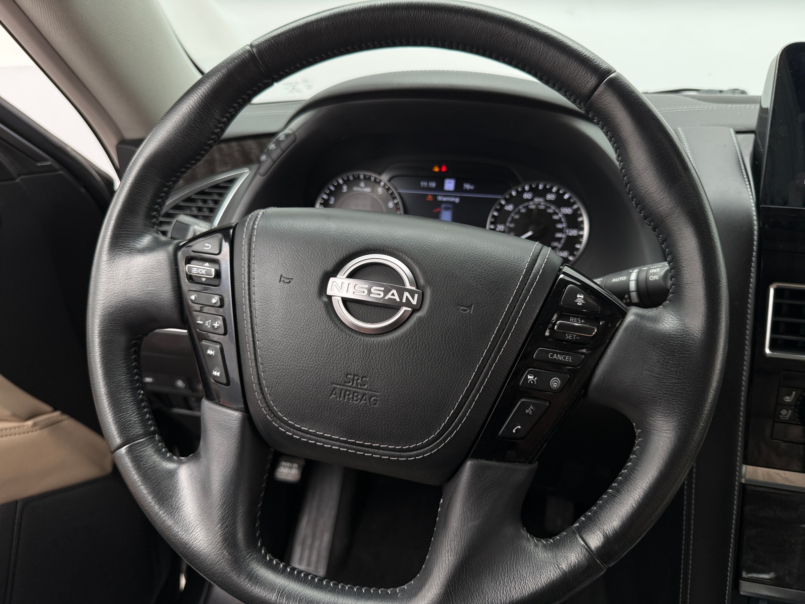Thumbnail: 2022 Nissan Armada - 4