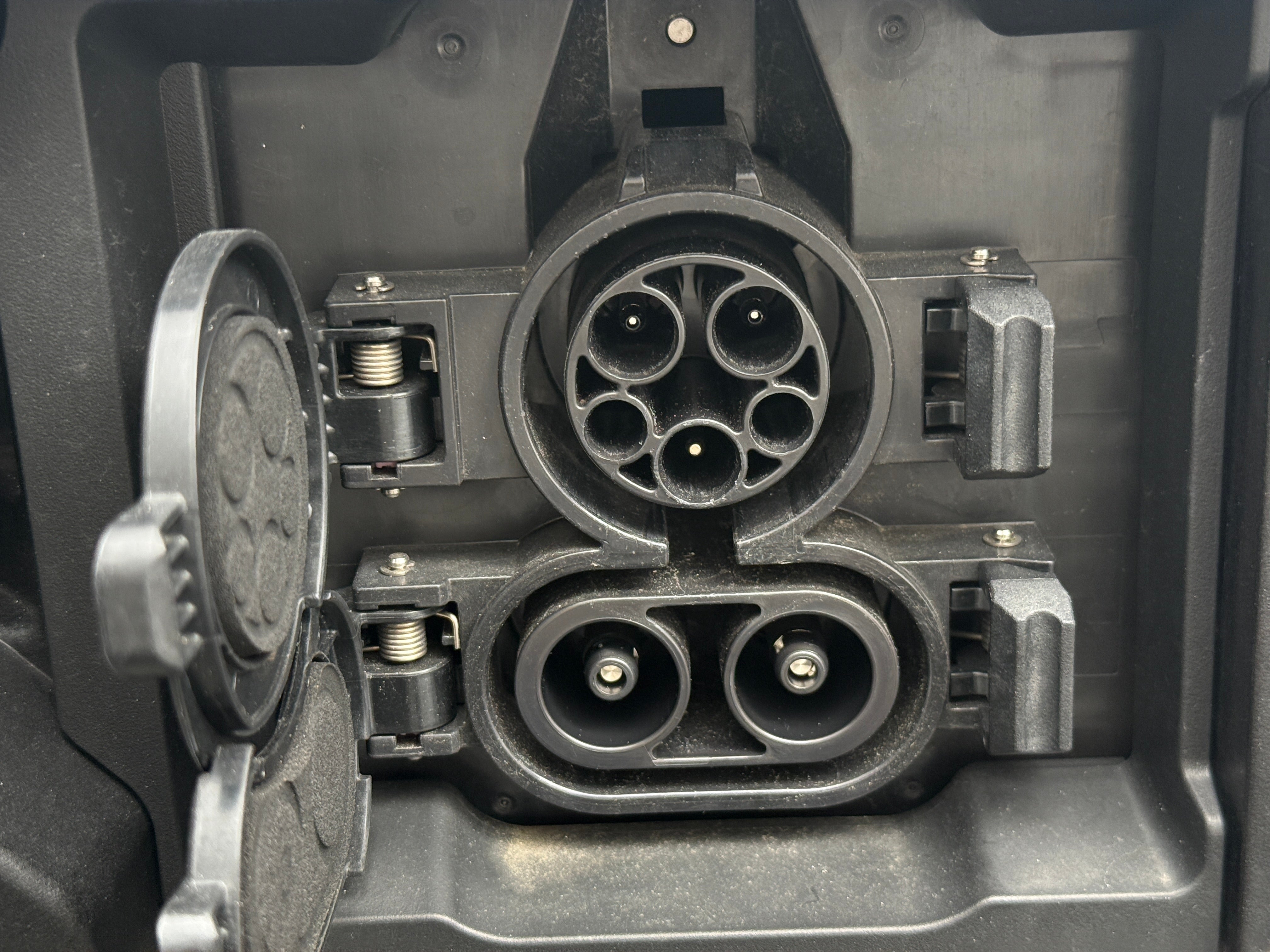 Used 2024 Toyota bZ4X XLE with VIN JTMABACA0RA065558 for sale in Oak Creek, WI