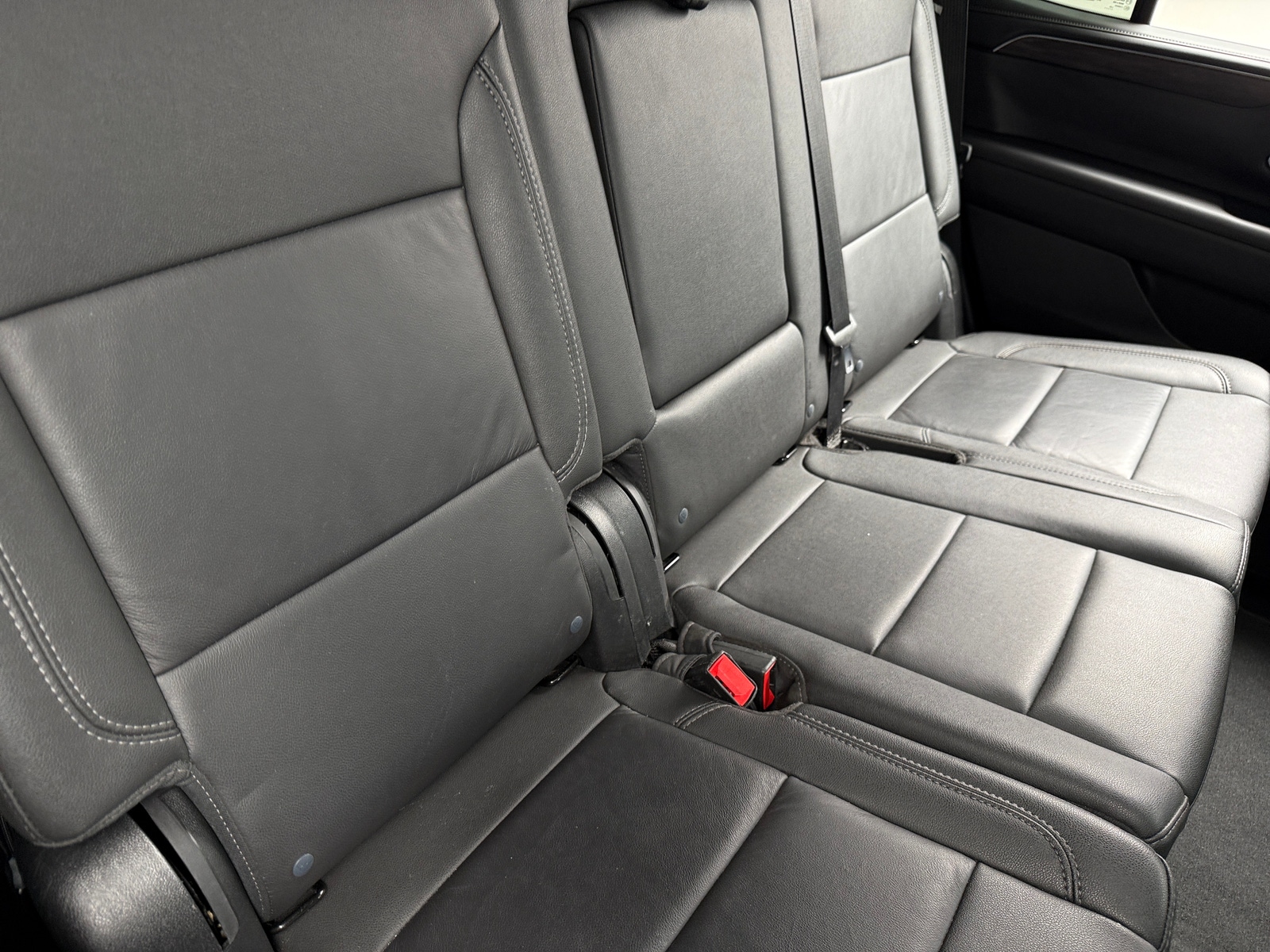 Thumbnail: 2024 Chevrolet Tahoe - 5