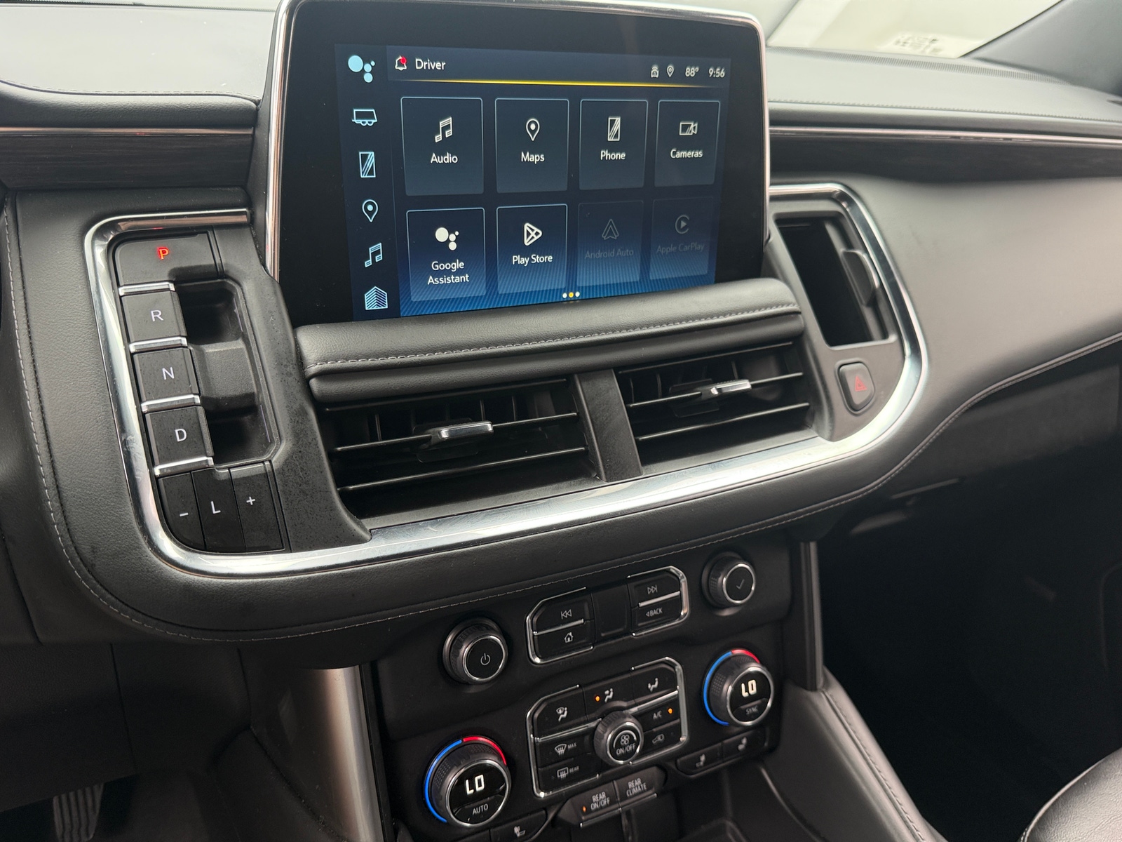 Thumbnail: 2024 Chevrolet Tahoe - 3