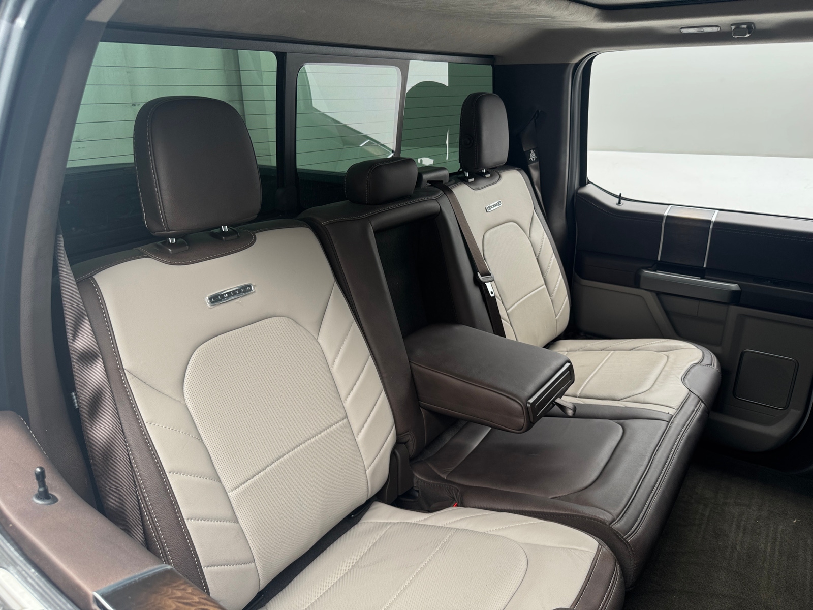 Thumbnail: 2019 Ford Econoline - 5