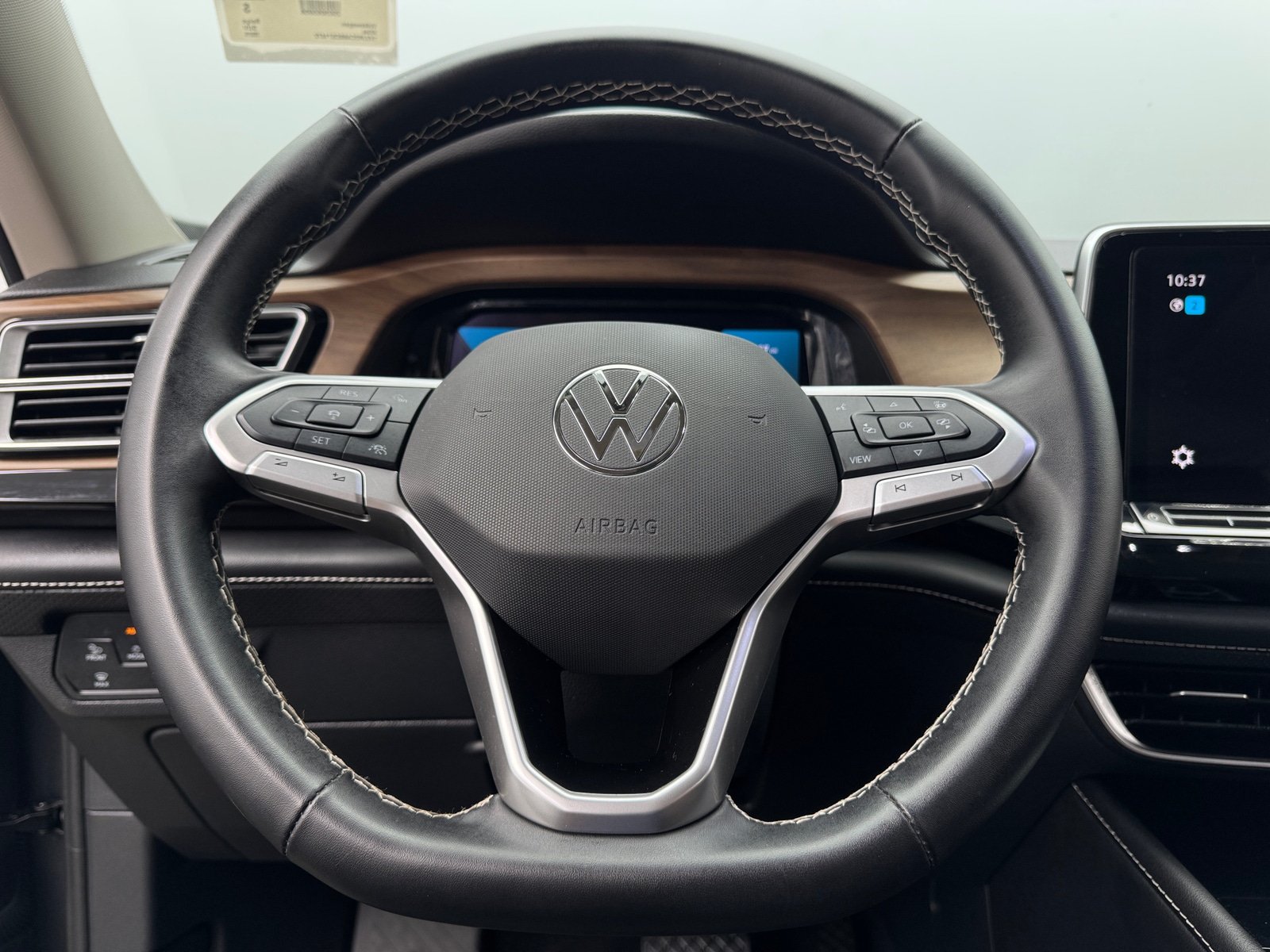 Thumbnail: 2025 Volkswagen Atlas - 4