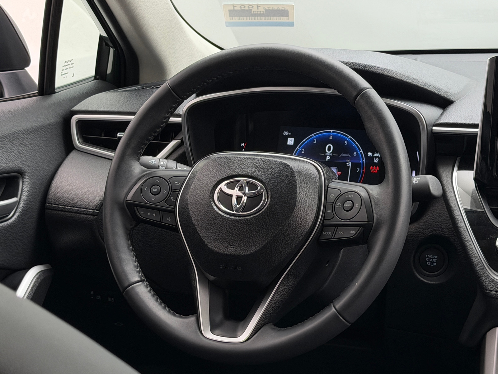 Thumbnail: 2025 Toyota Corolla Cross - 4