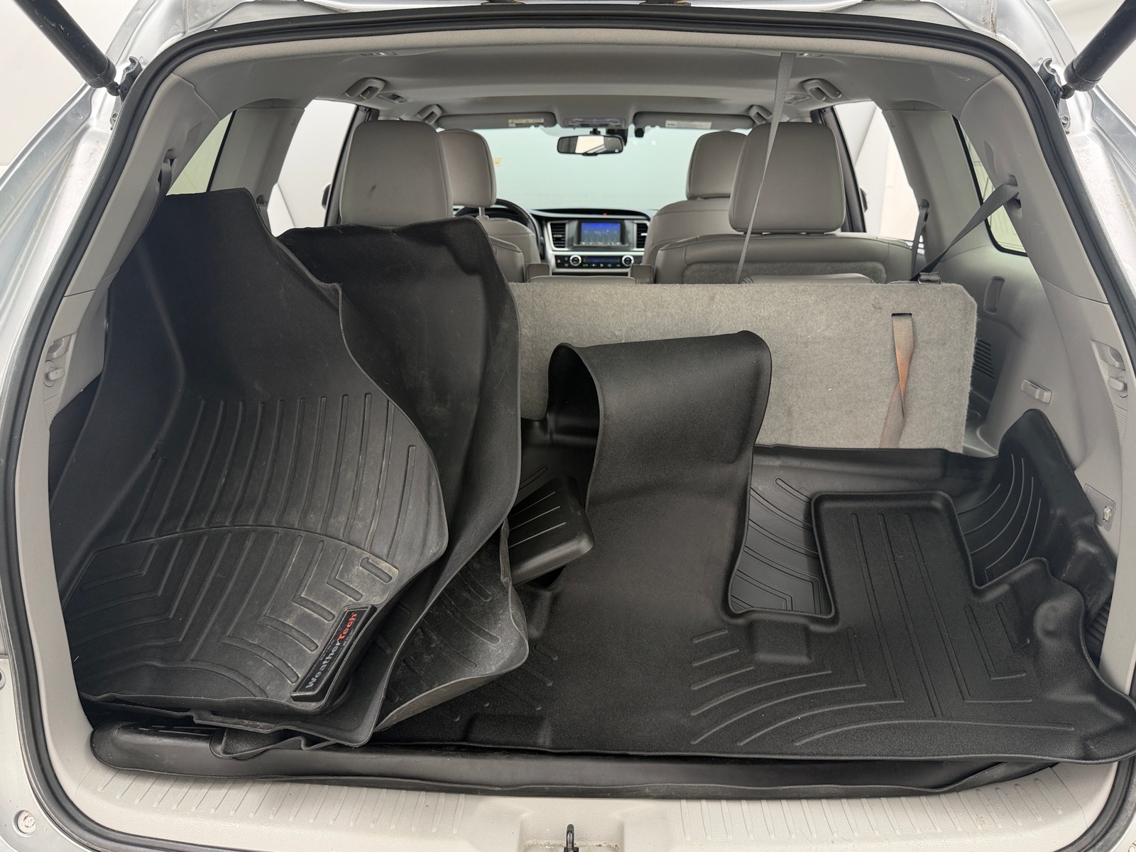 Thumbnail: 2016 Toyota Highlander - 6