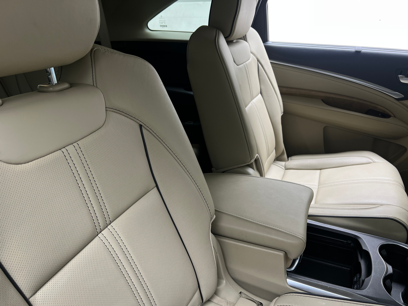Thumbnail: 2020 Acura MDX - 5