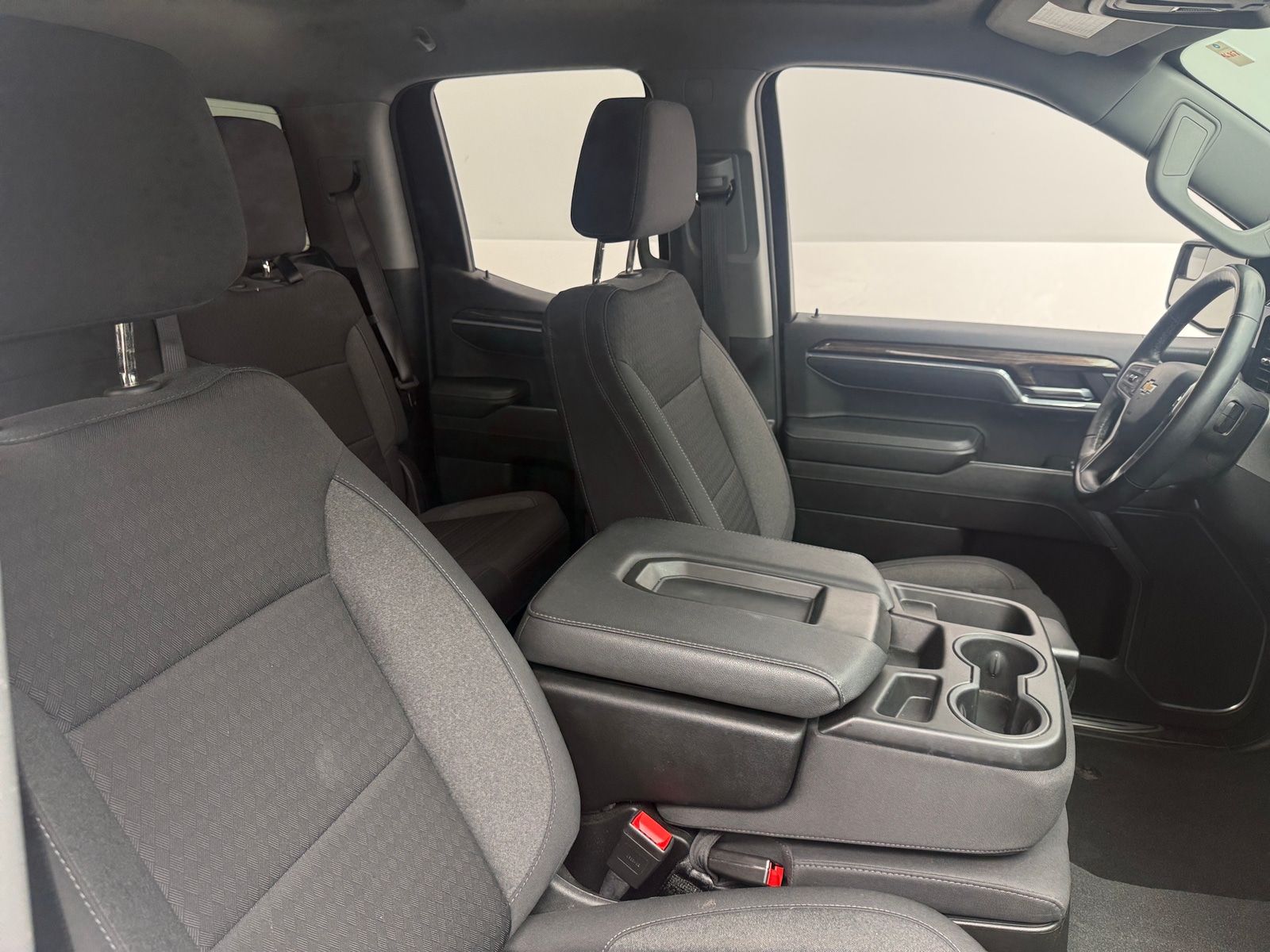 Thumbnail: 2024 Chevrolet Silverado 1500 - 2