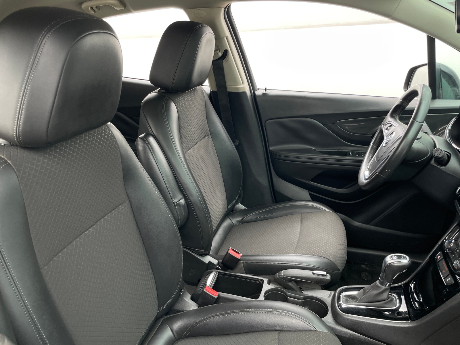 Thumbnail: 2018 Buick Encore - 2