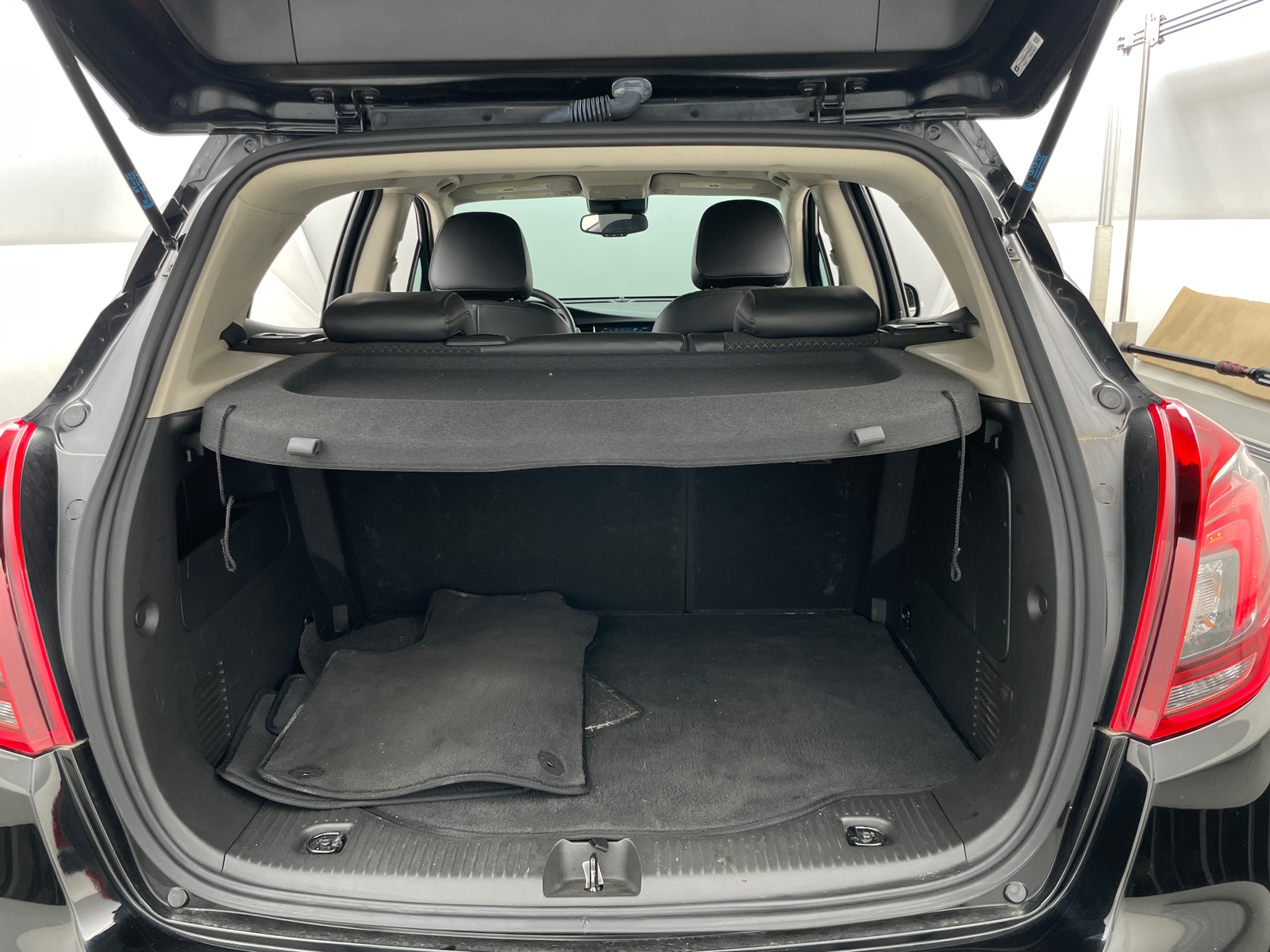 Thumbnail: 2018 Buick Encore - 7