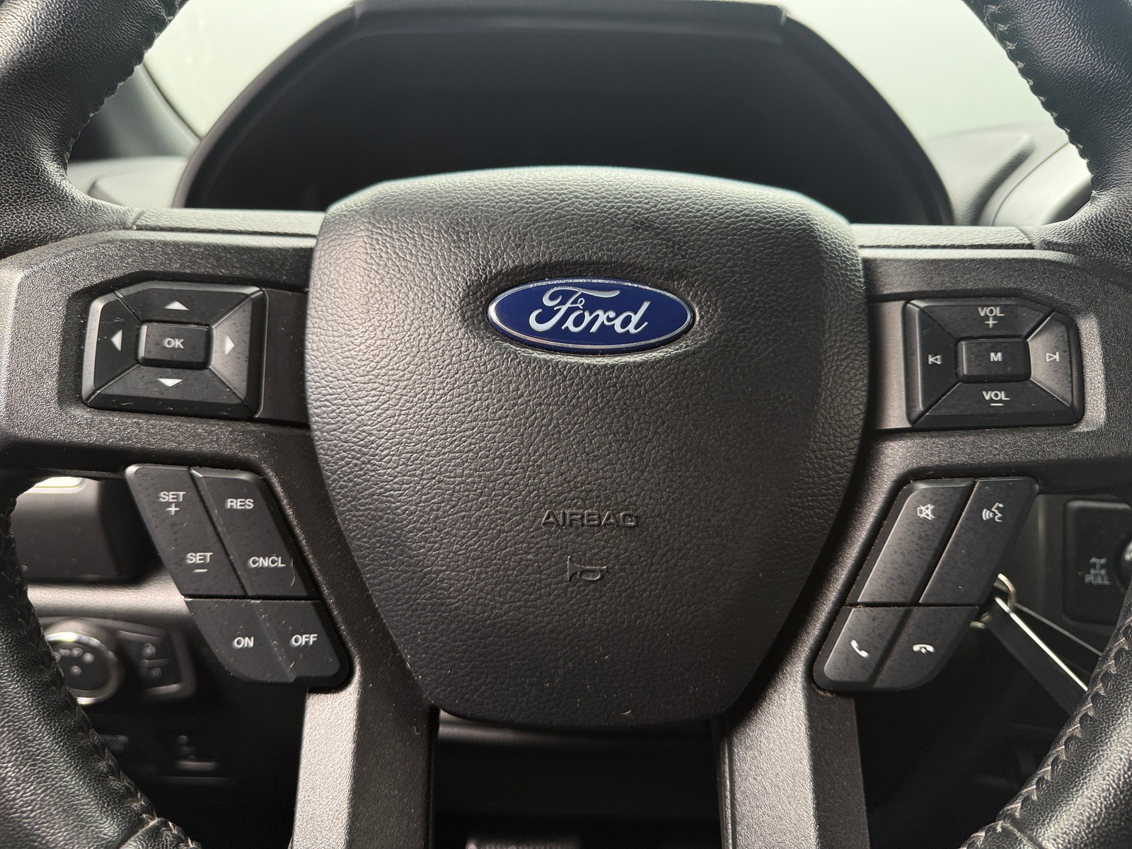 Thumbnail: 2020 Ford Econoline - 5