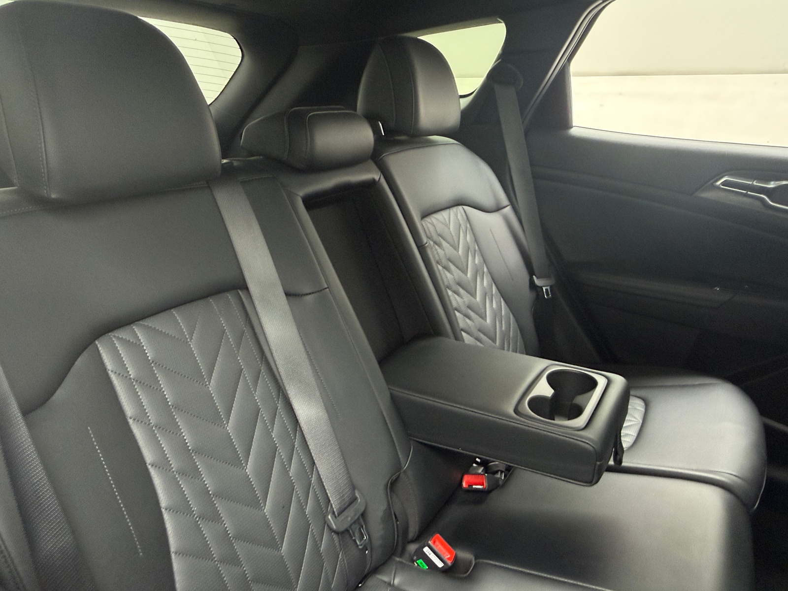 Thumbnail: 2023 Kia Sportage - 5