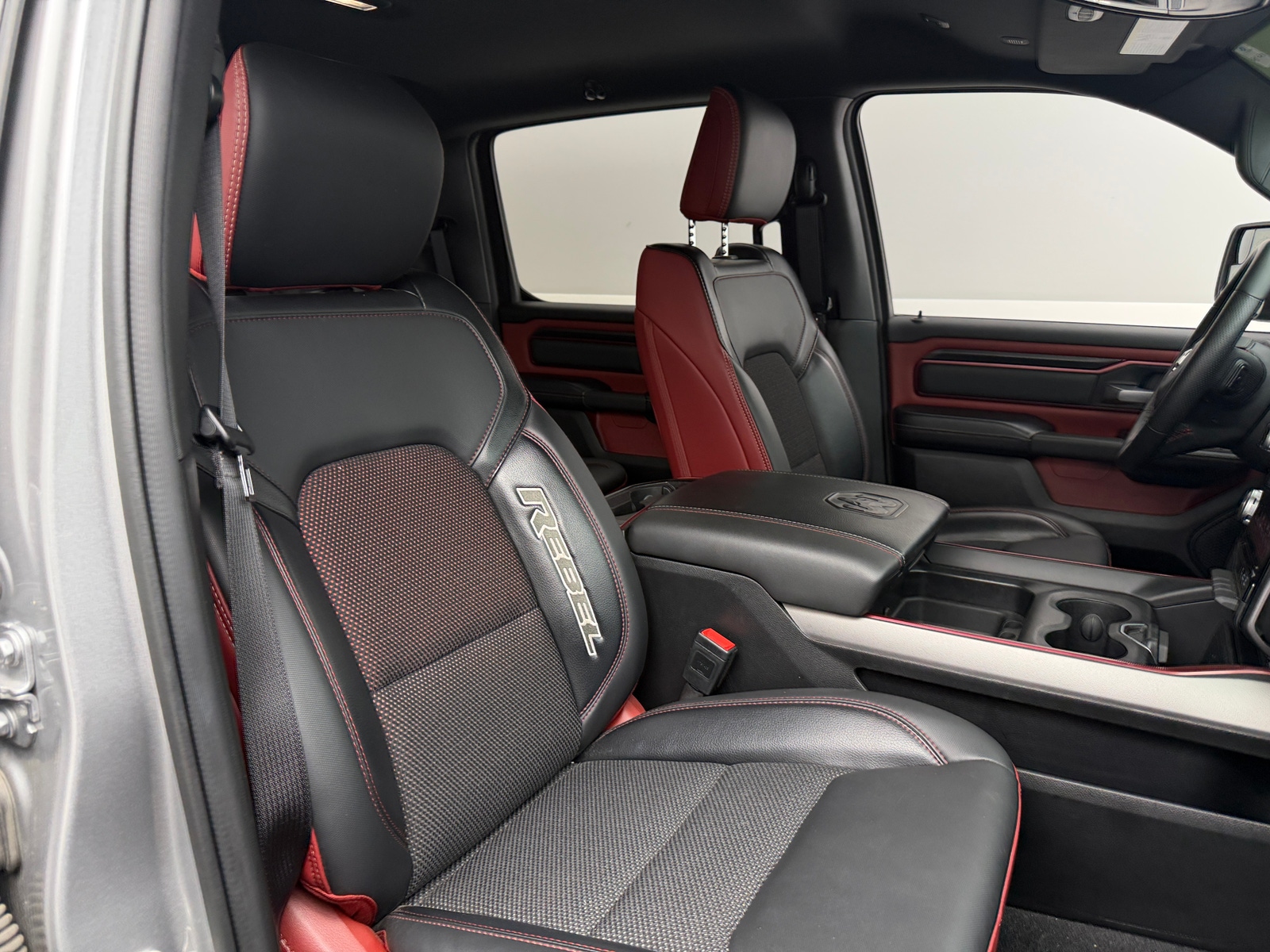 Thumbnail: 2025 RAM 1500 - 2