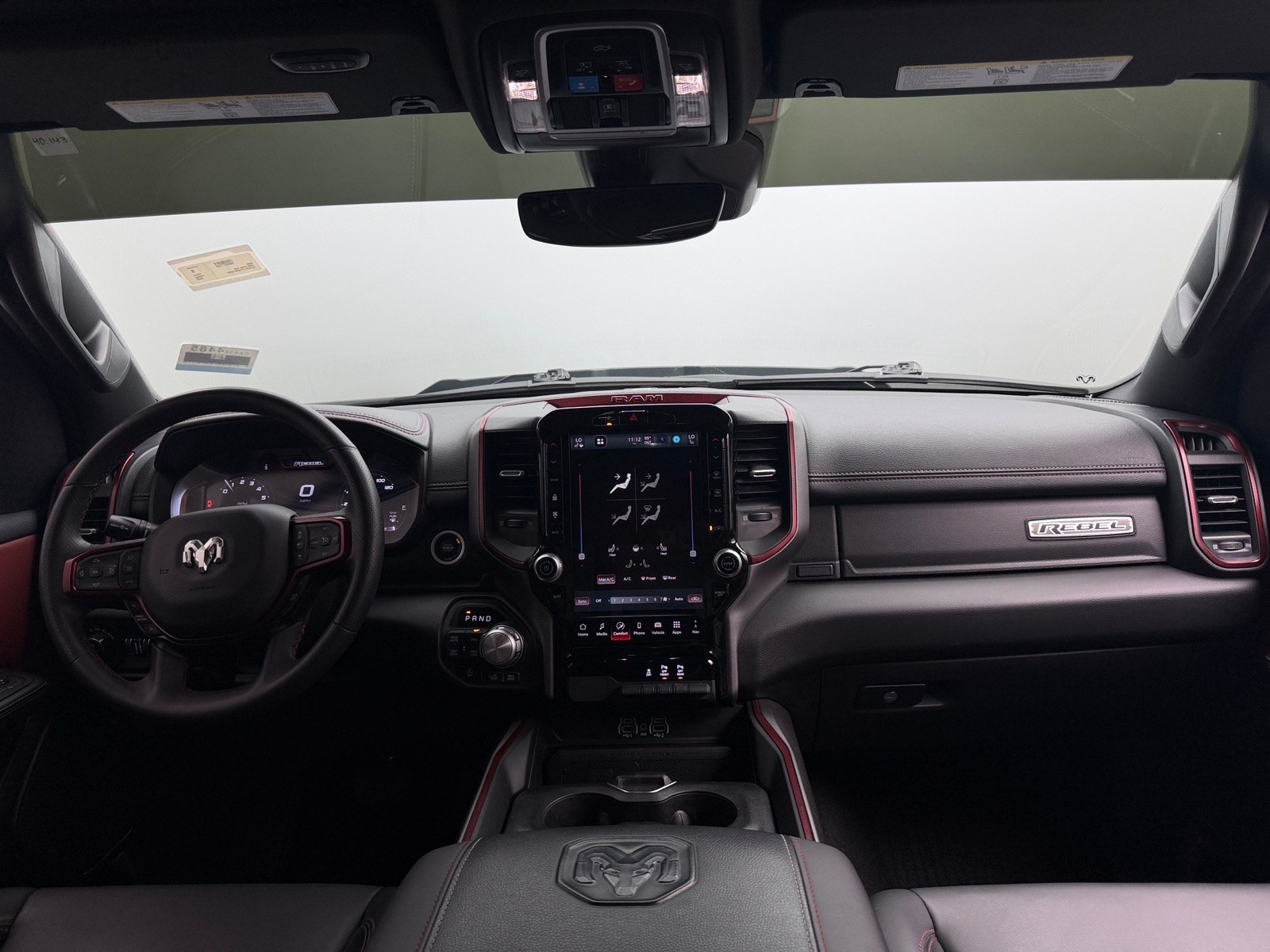 Thumbnail: 2025 RAM 1500 - 3