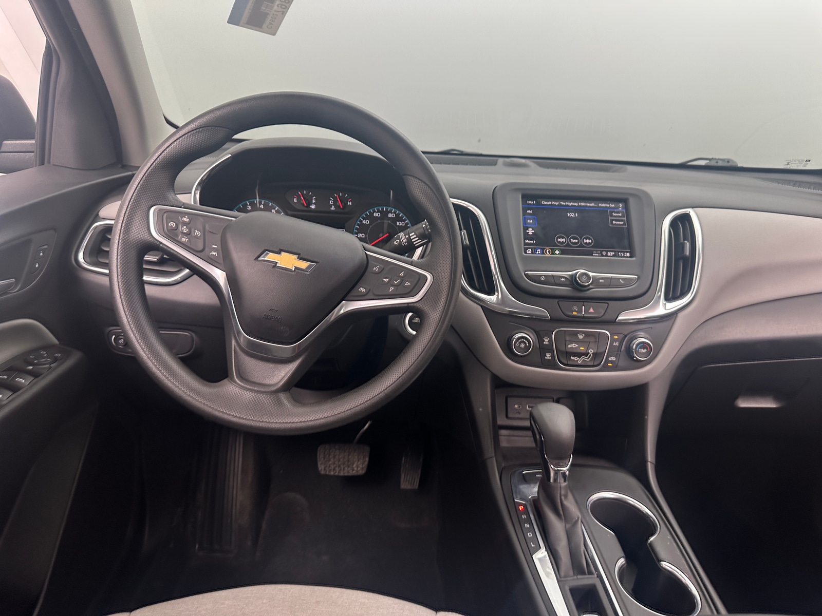 Thumbnail: 2022 Chevrolet Equinox - 5