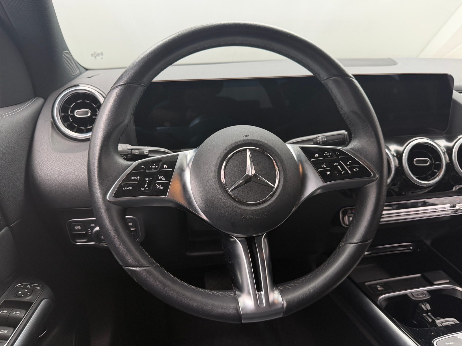 Thumbnail: 2025 Mercedes-Benz GLA - 4