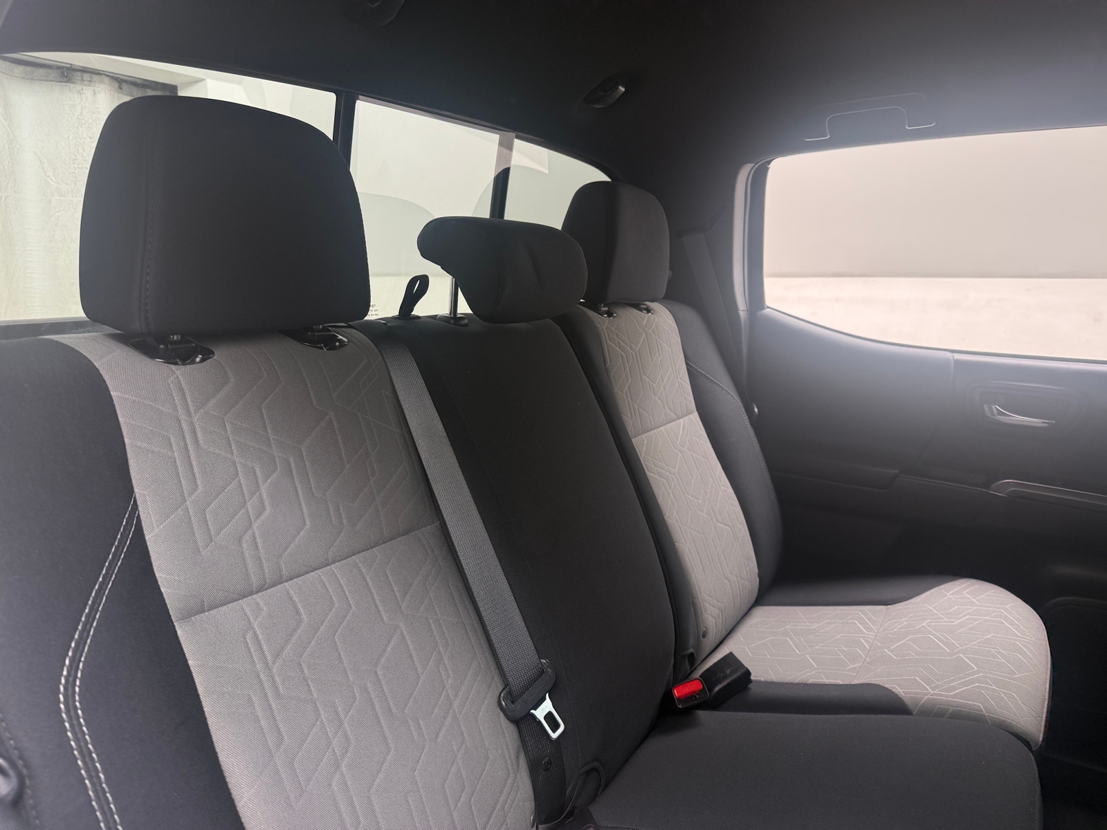 Thumbnail: 2020 Toyota Tacoma - 6