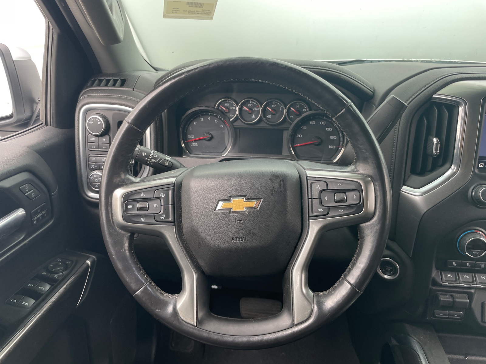 Thumbnail: 2019 Chevrolet Silverado 1500 - 4