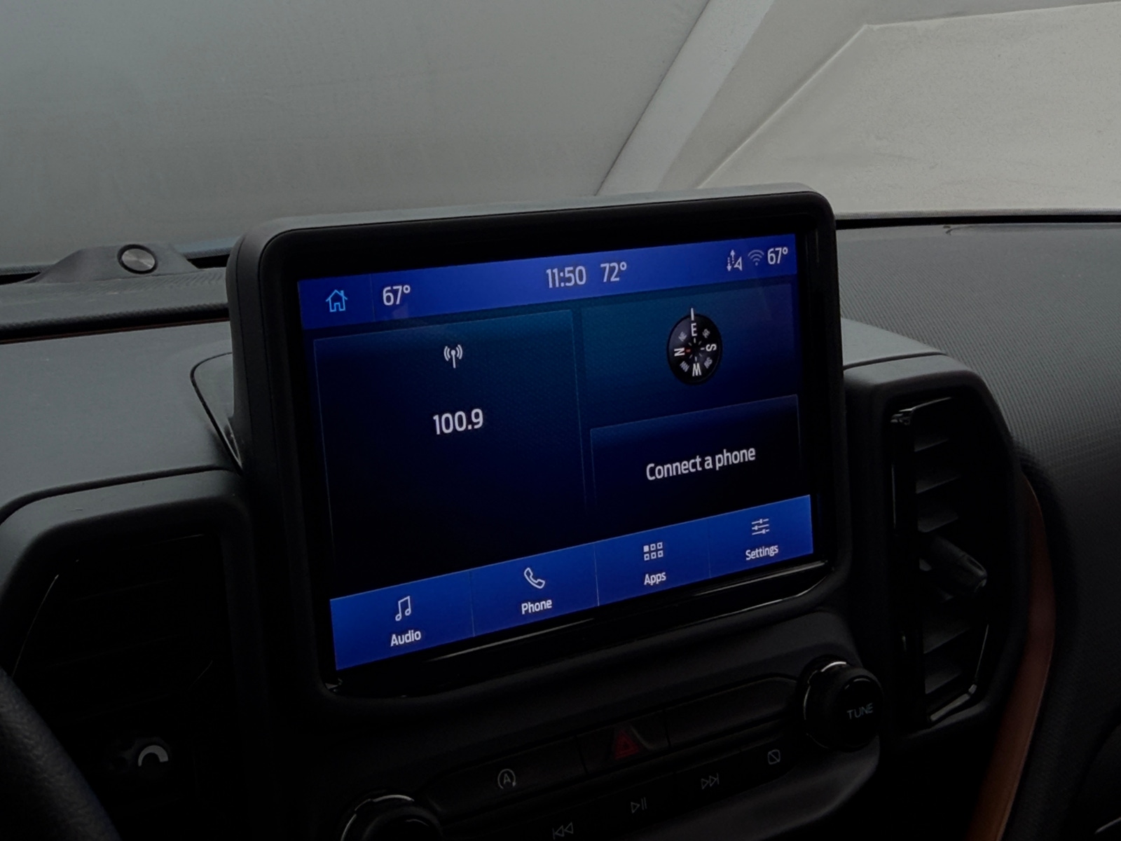 Thumbnail: 2023 Ford Bronco Sport - 3