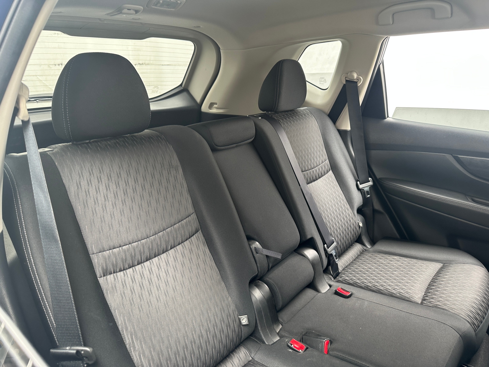 Thumbnail: 2017 Nissan Rogue - 6