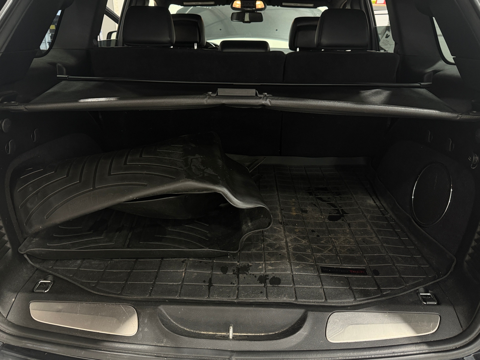 Thumbnail: 2015 Jeep Grand Cherokee - 6
