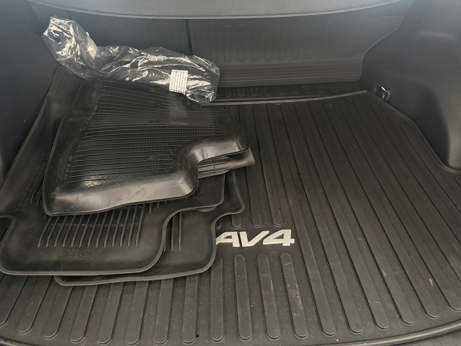 Thumbnail: 2023 Toyota RAV4 - 7