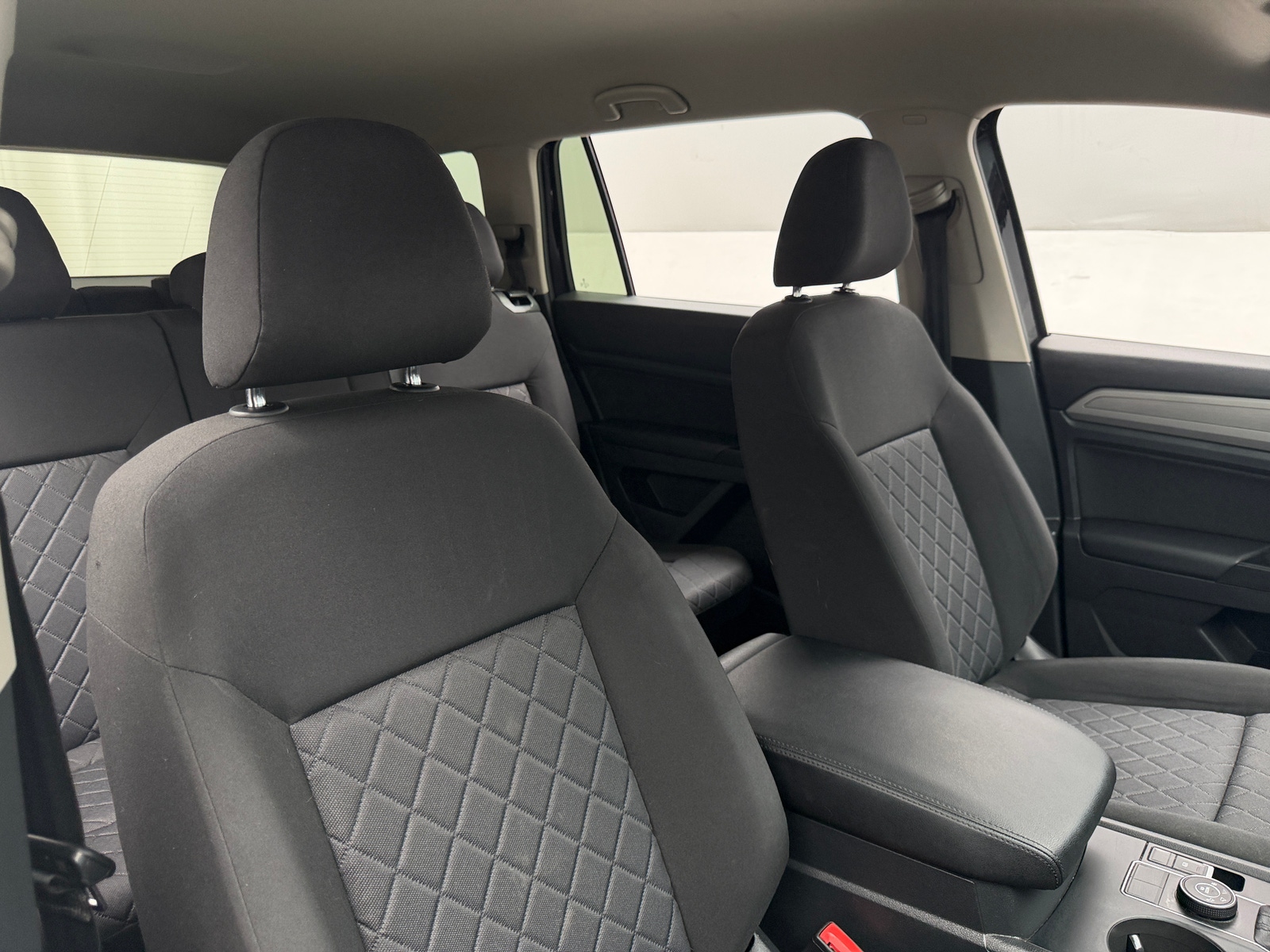 Thumbnail: 2019 Volkswagen Atlas - 2