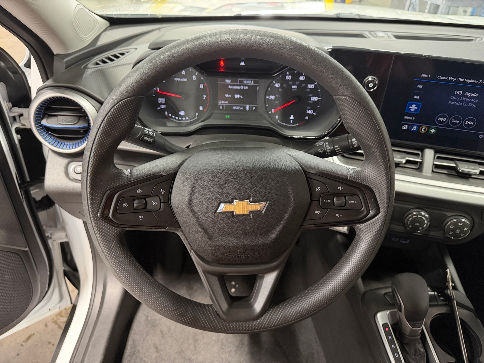 Thumbnail: 2026 Chevrolet Trax - 5
