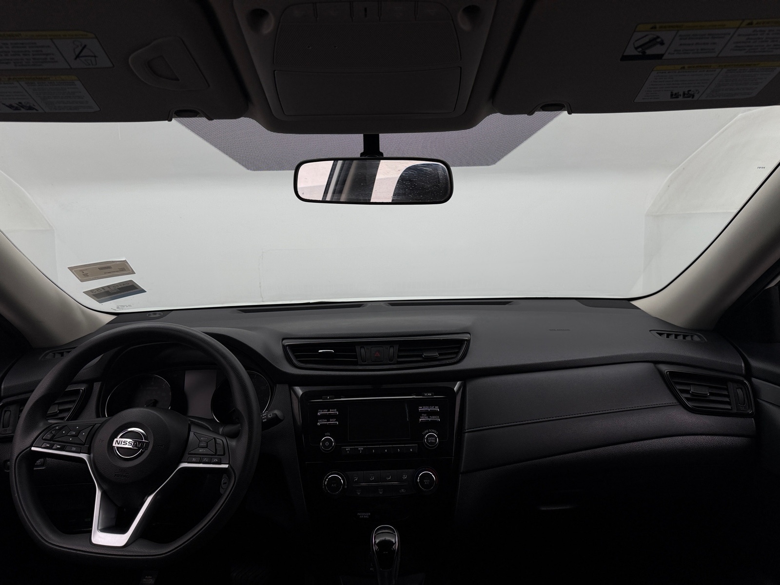 Thumbnail: 2017 Nissan Rogue - 3