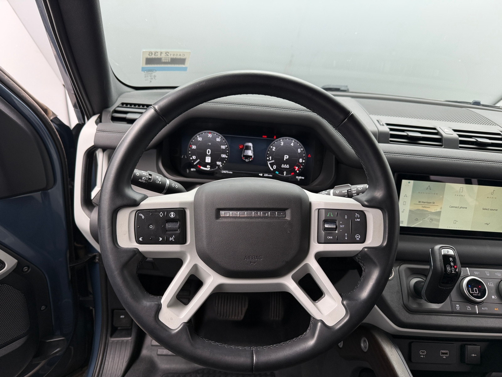 Thumbnail: 2024 Land Rover Defender - 4