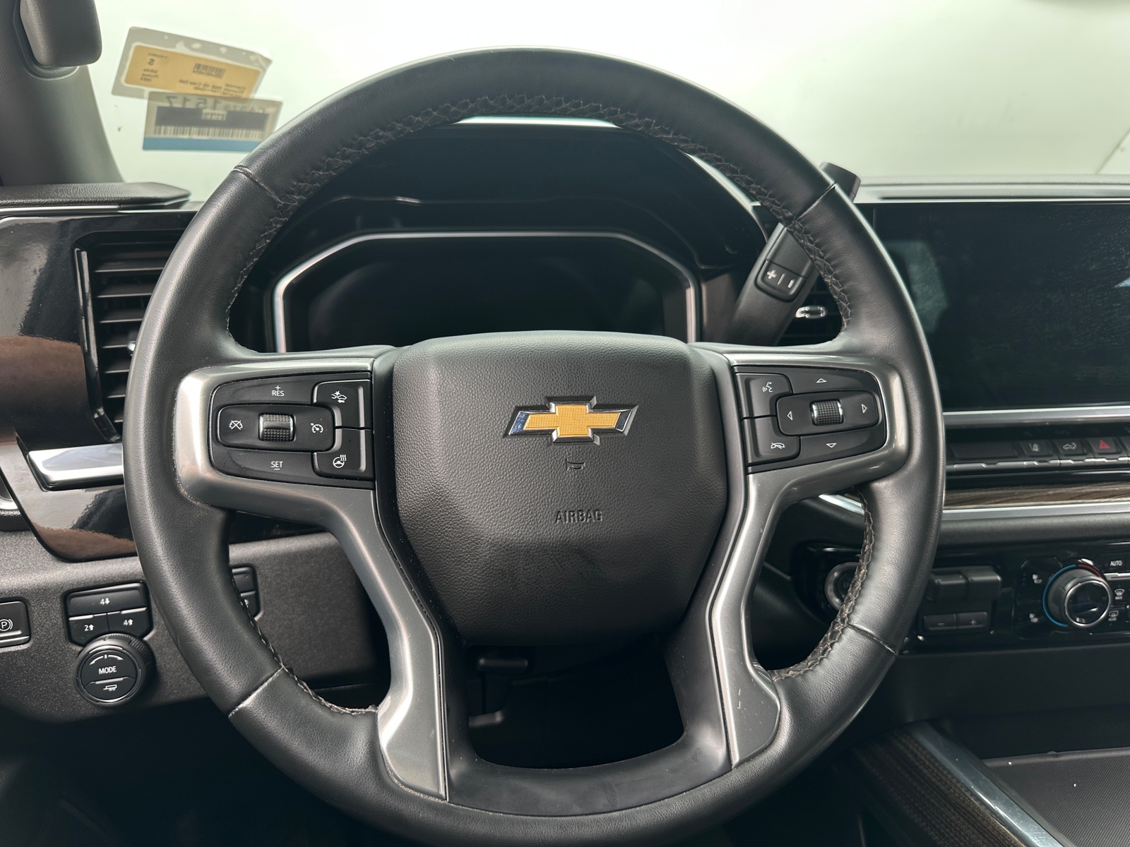 Thumbnail: 2024 Chevrolet Silverado 2500 - 5