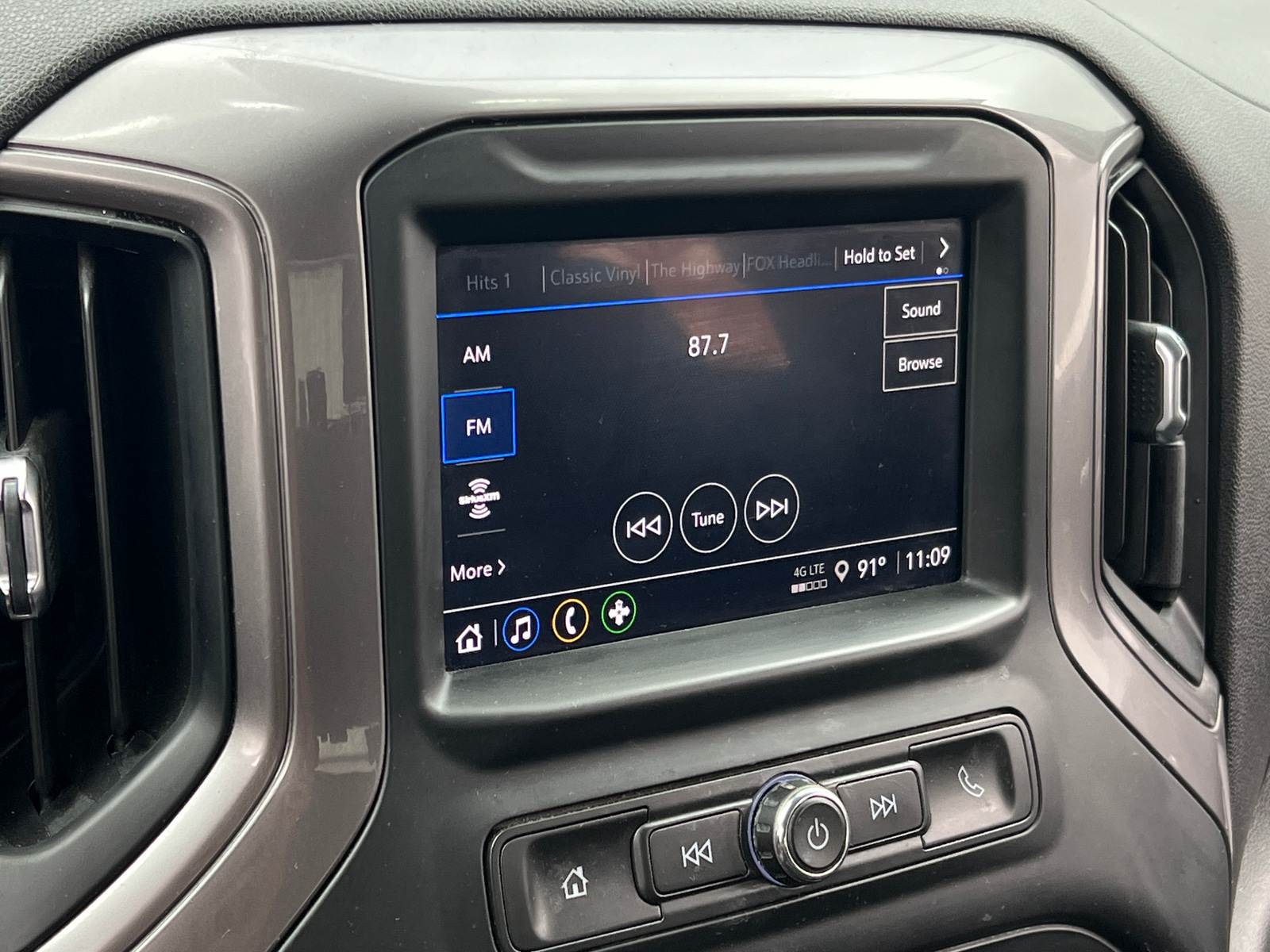 Thumbnail: 2023 Chevrolet Silverado 1500 - 4