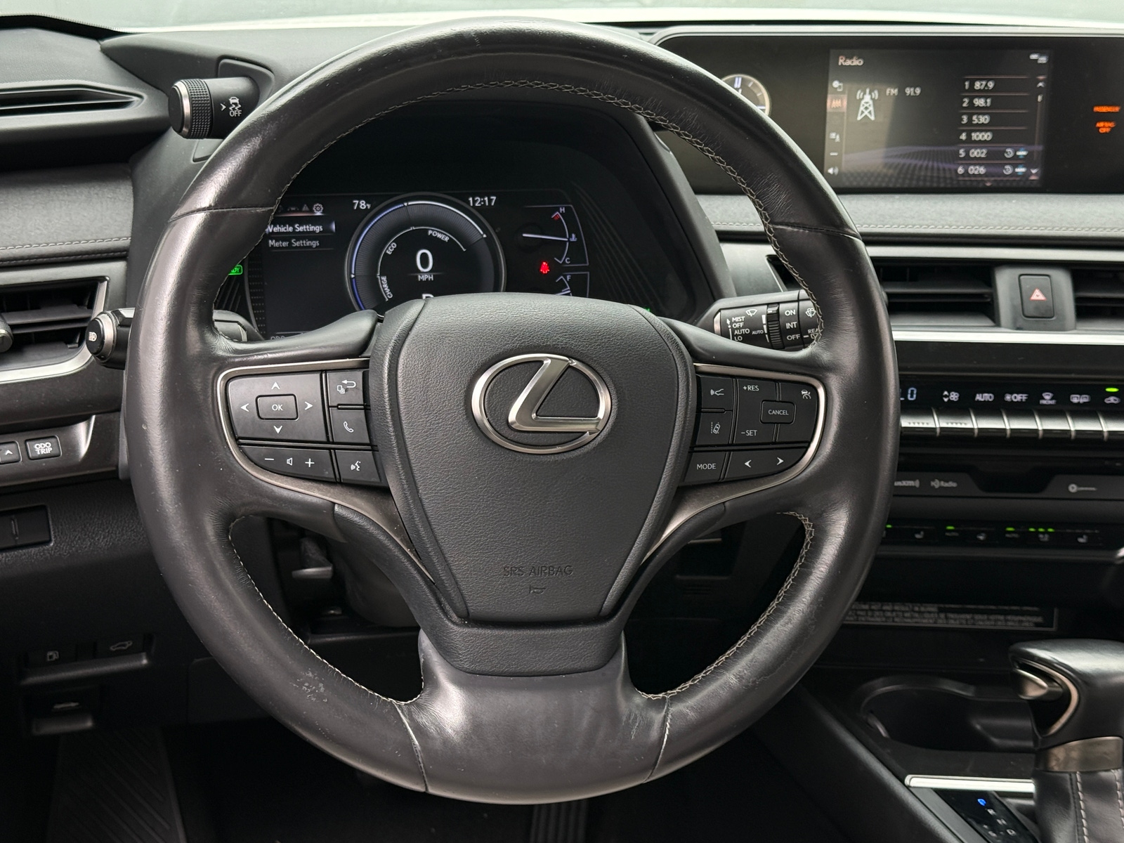 Thumbnail: 2020 Lexus UX - 4