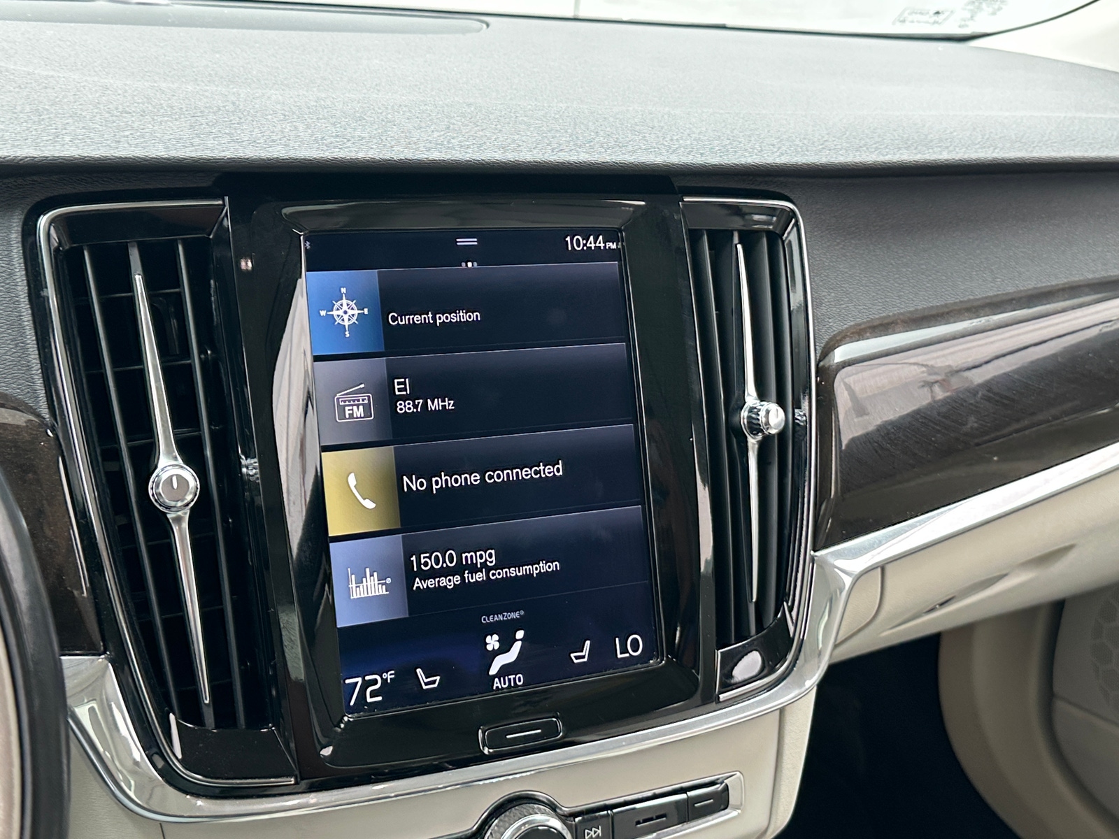 Thumbnail: 2018 Volvo S90 - 3