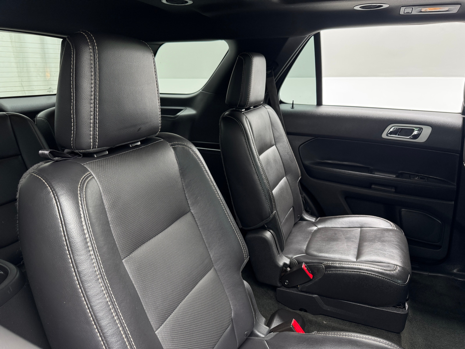 Thumbnail: 2014 Ford Explorer - 5